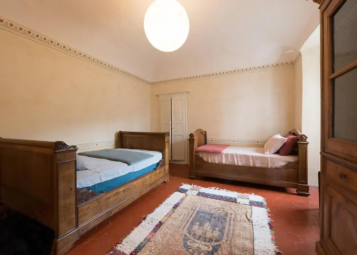 Dans Le Cap Corse - Canari